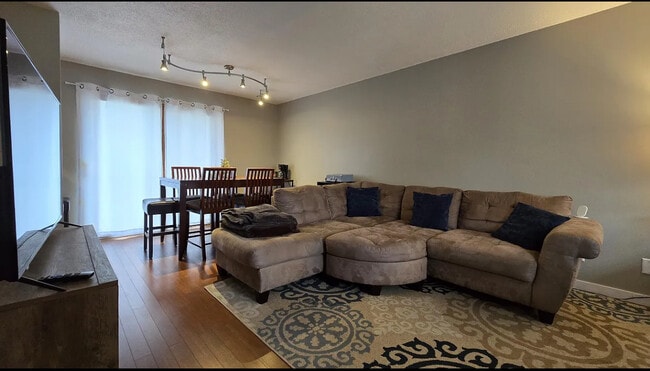 Photo - 31 Coventry Ln Unit 31 Coventry #4