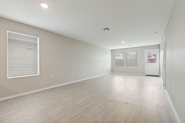 Photo - CHARMING 4-BEDROOM IN NEWLY CONSTRUCTED VALLE SOL