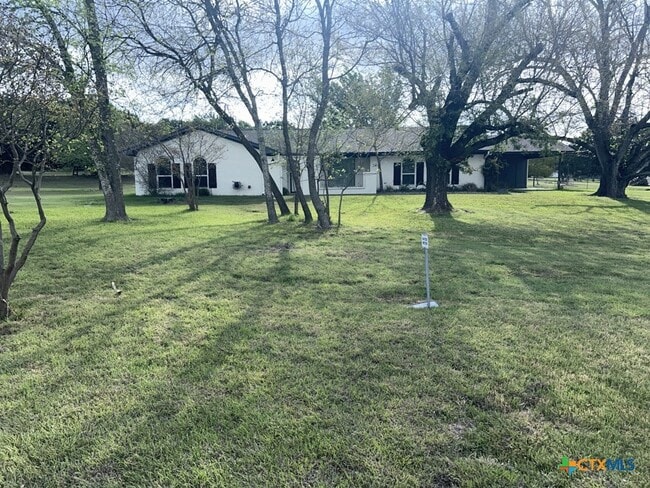 Building Photo - 2807 Brinegar Rd