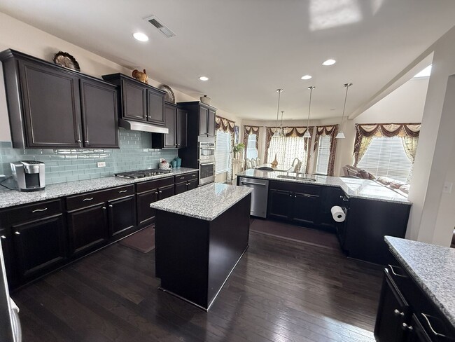 Photo - Beautiful 5BR home in Great School district