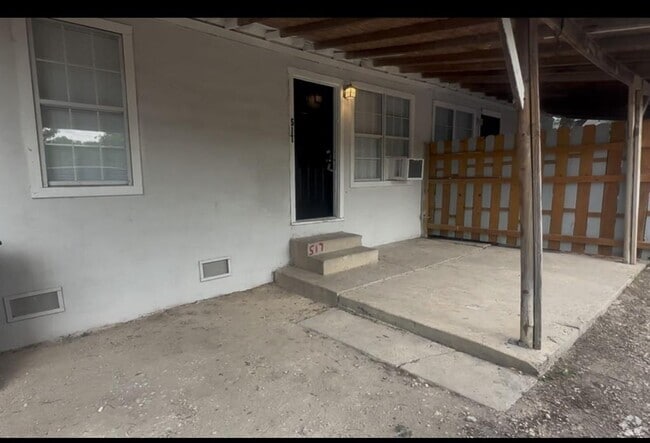 Building Photo - 515 Margil St Unit 517 Rental