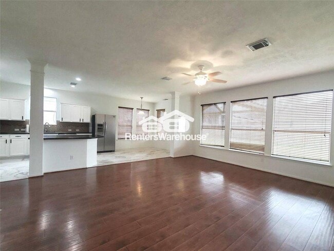 Photo - 18819 Knobby Oaks Pl