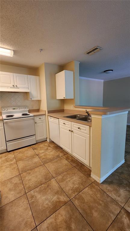 Photo - 18001 Richmond Pl Dr Unit 1033
