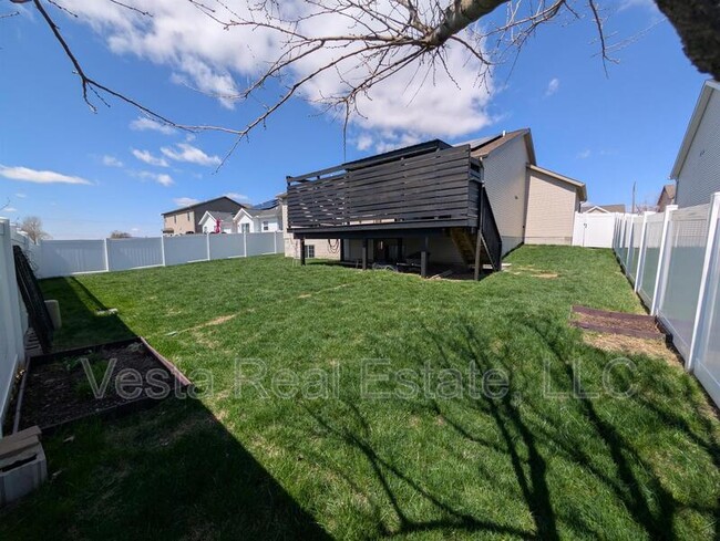 Photo - 1719 Coralstone Wy