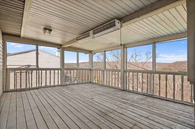 Photo - 42 Irish Hills Blvd