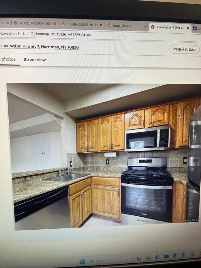 Building Photo - 5 Lexington Hl Unit Lexington Hills Condo