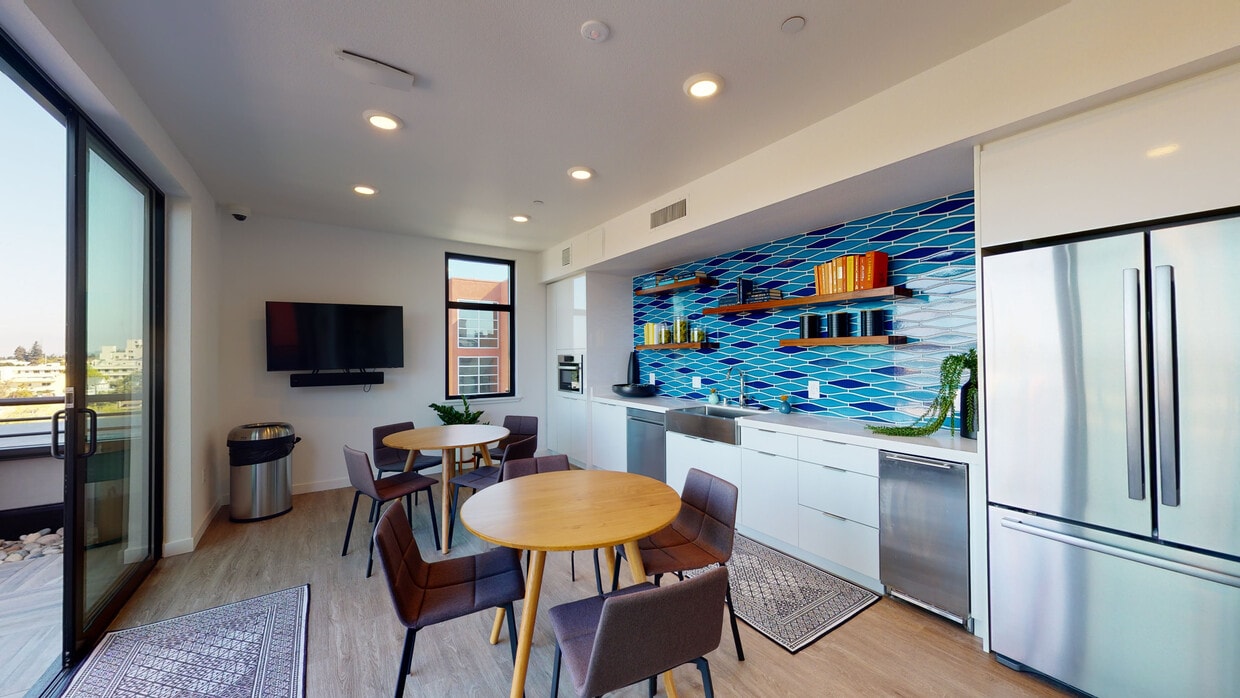Photo - Aquatic Shattuck Apartments