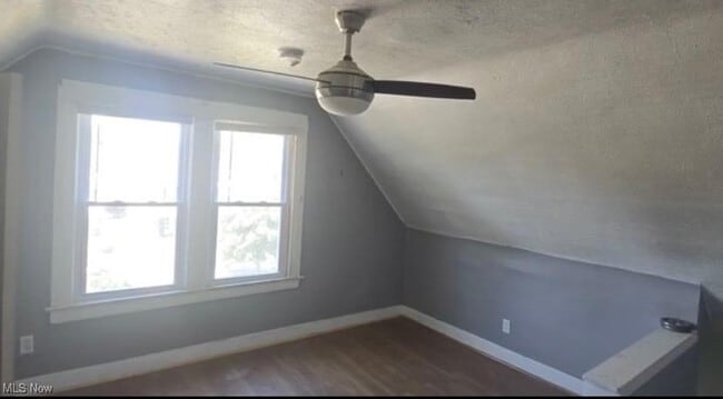 Building Photo - 12404 Saywell Ave Unit 3