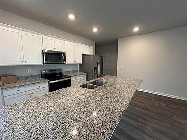 Photo - 324 vaccaro Dr