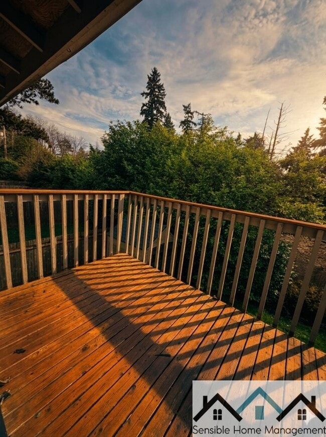 Photo - 1018 76 St Ct E Unit C