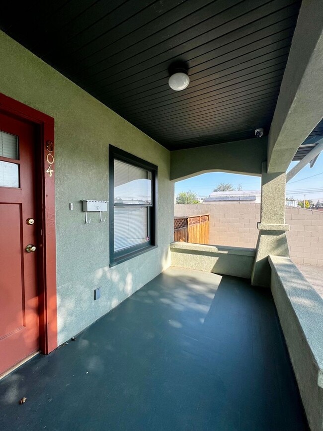 Photo - 604 S 12th Ave
