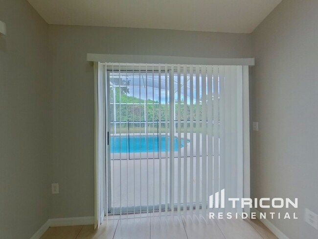 Photo - 2907 Evans Way
