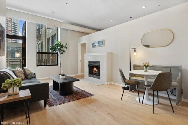 Photo - 910 S Michigan Ave Unit 816