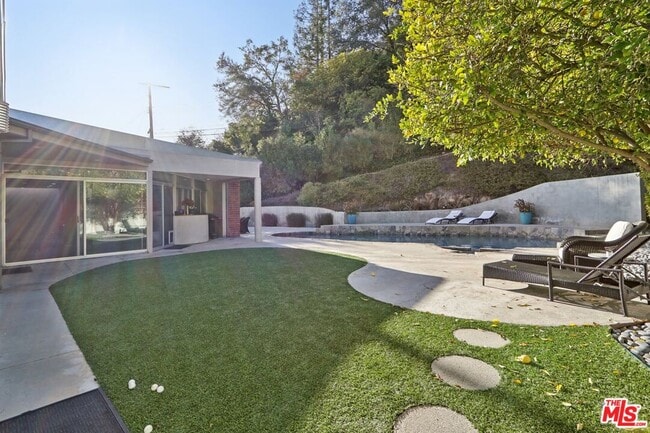 Building Photo - 15539 Hamner Dr Rental