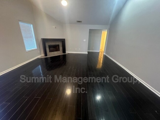 Photo - 6381 Klondike River Rd