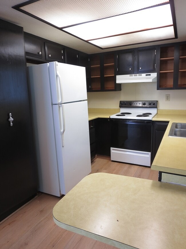 Photo - 710 Nectarine St Unit 710