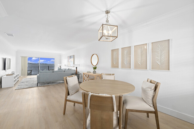 Photo - The Palm Beach Resort & Beach Club