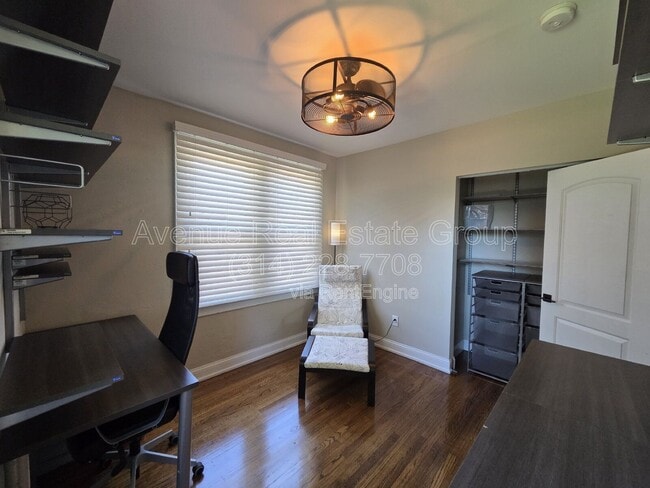 Photo - 7534 Milan Ave