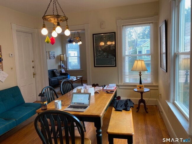 Photo - 118 Lawrence St Unit 2