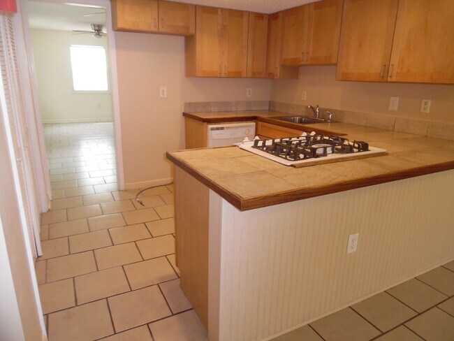 Photo - C348 Unit 6661