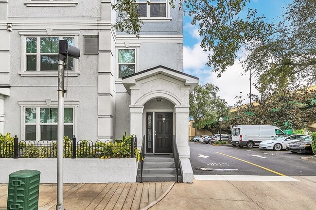 Photo - 204 E South St