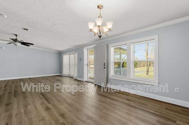 Photo - 326 Belton Ave