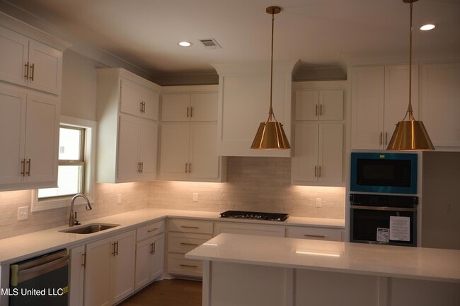 Photo - 113 Southern Oak Wy