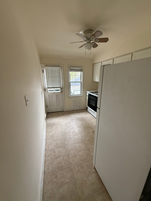 Photo - 3245 N Shepard Ave Unit 4