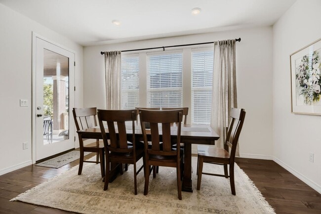 677 Sundance Cir