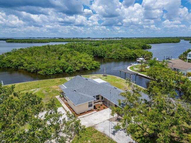 Photo - 1034 Canal St