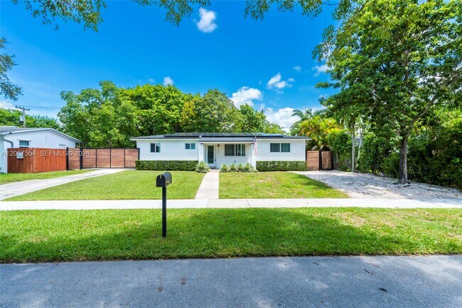 Photo - 9841 Dominican Dr