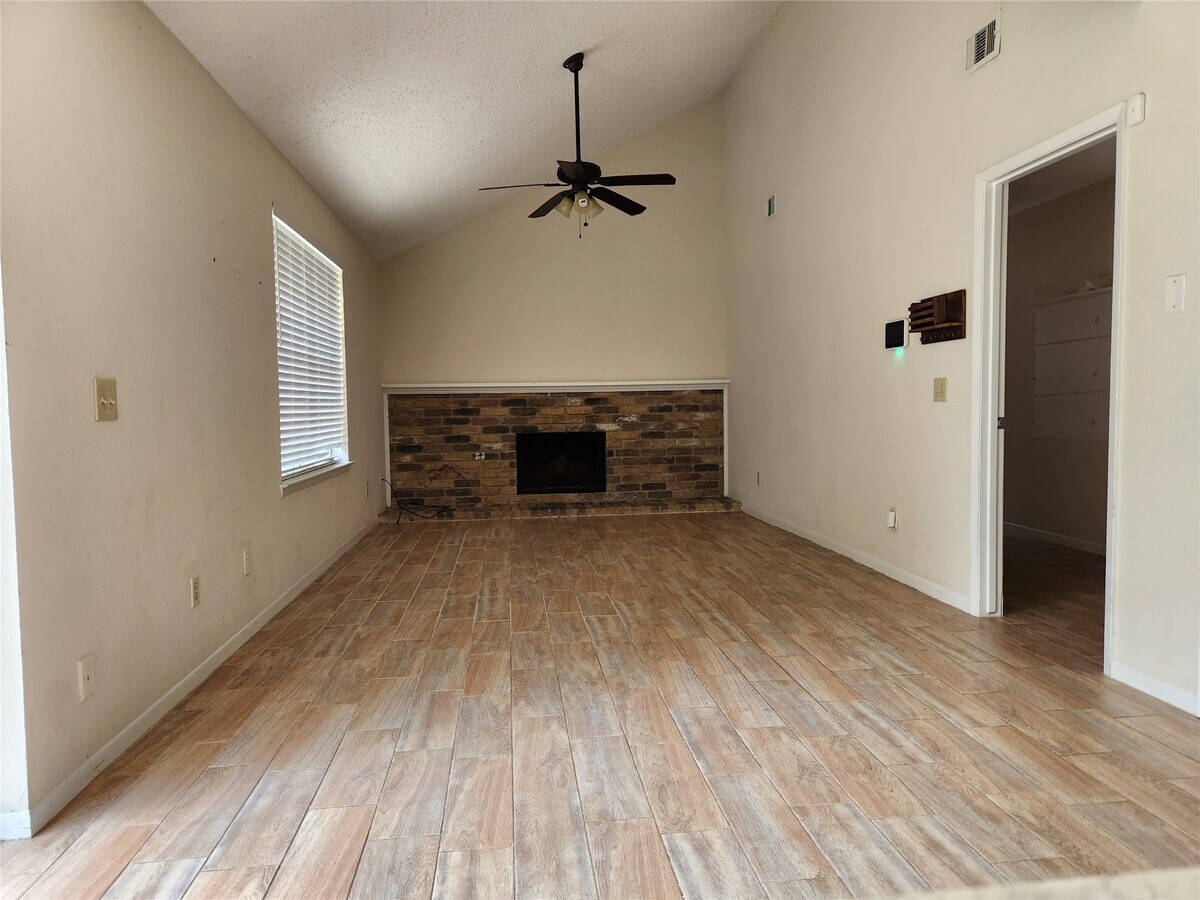 Photo - 10607 Horseshoe Bend Dr