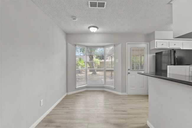 Photo - 16310 Cavendish Dr