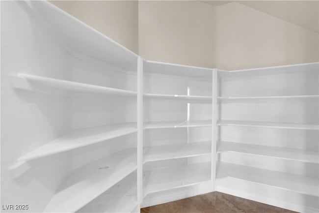 Photo - 10057 Portula Valley St