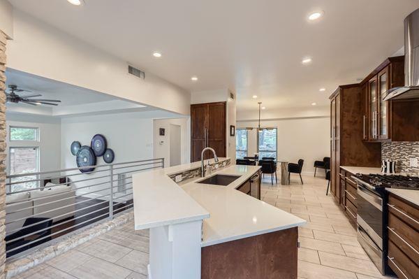 Photo - 2203 Doral Dr