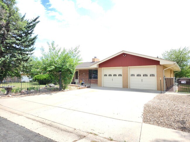 Photo - 1326 Fremont Ct