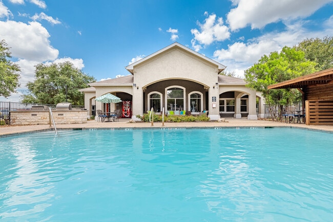 Extensión de senderos_724_007_xf - Trailside Apartments