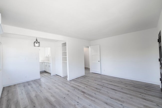 Building Photo - Huge Freshly Renovated 1 Bedroom in Linda Vista | Rare Spacious Layout