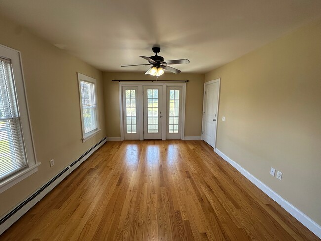 902 Tulip St Unit 4