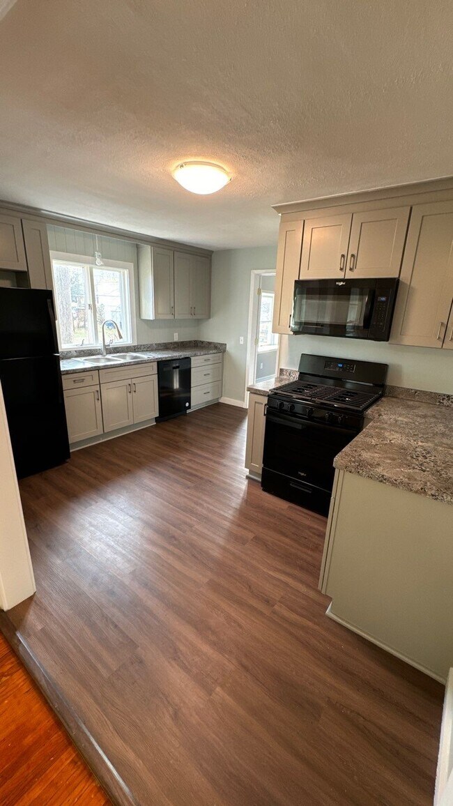 Photo - 43 Harold Ave