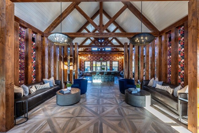 Building Photo - Halstead Franklin