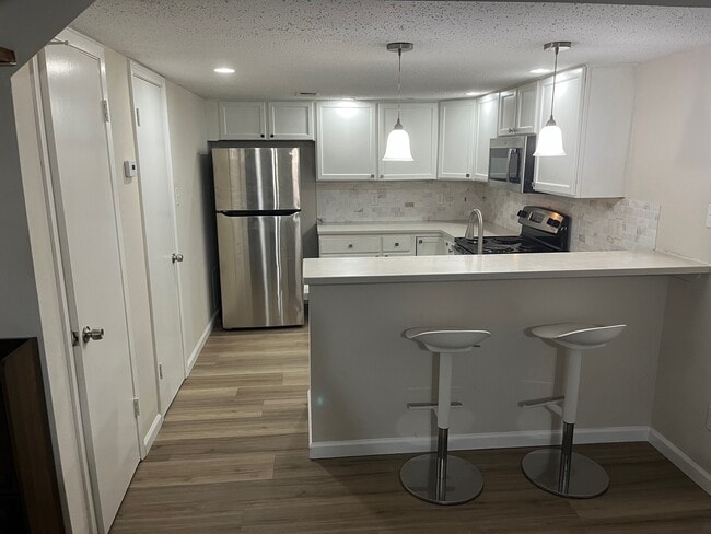 Photo - 3121 Park Ln