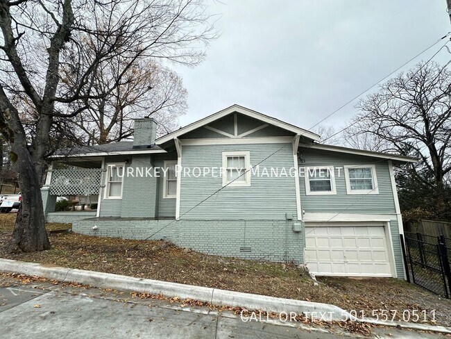 Photo - 3209 Kavanaugh Blvd