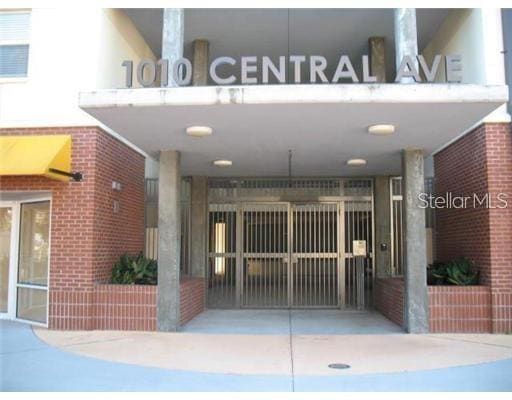 Building Photo - 1010 Central Ave Unit 318 Rental