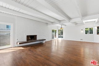 Photo - 3900 Pacific Ave