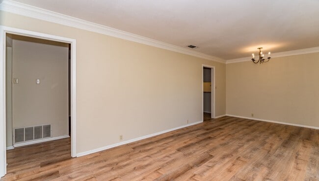 4146 Longvale Dr