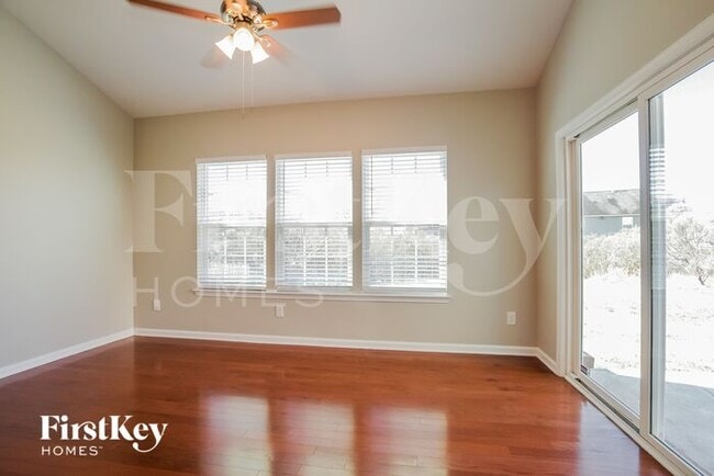 Photo - 4114 Oconnell St