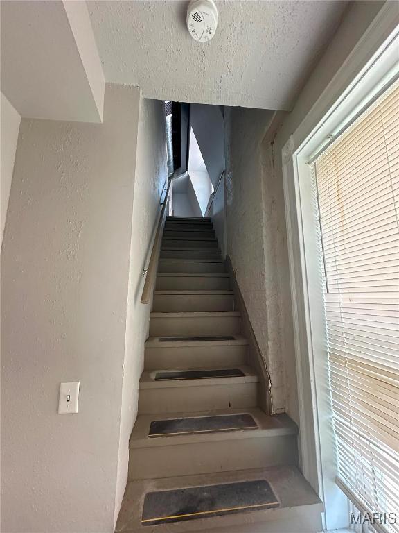 Photo - 3404 Chippewa St Unit Apt 3F