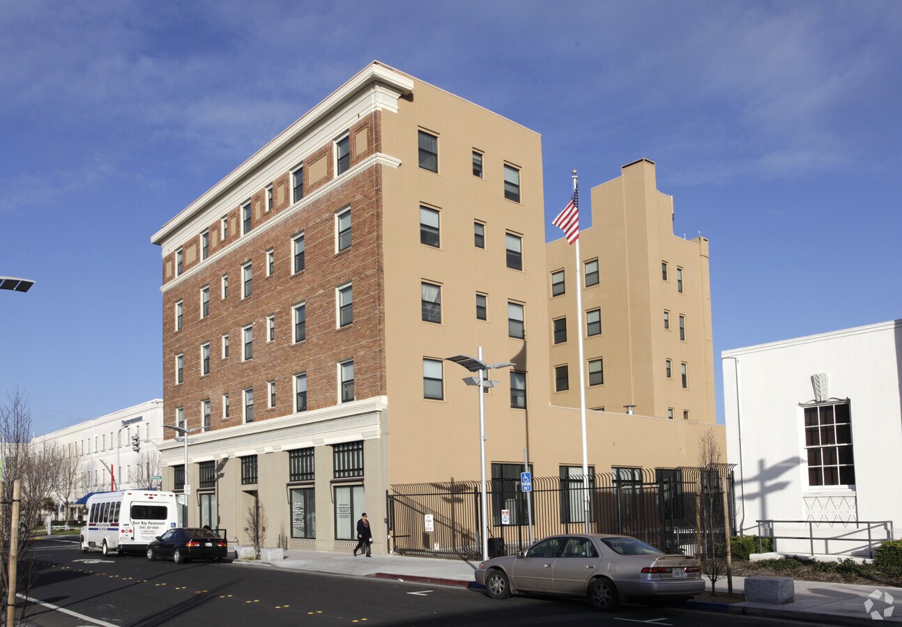 Photo - The Carquinez Apartments