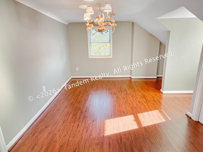 Photo - 2228 Ashwood Ave Unit A